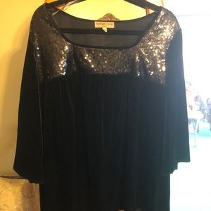 Black velvet and sequin top